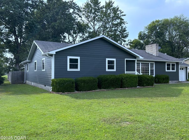 207 Maple Street, Lamar, MO 64759