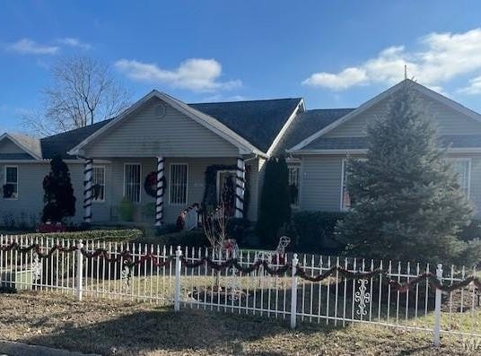 815 Gail Street, Charleston, MO 63834