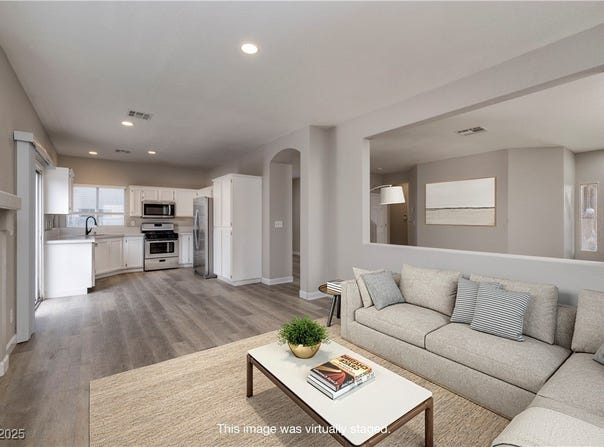 7836 Pinnochio Avenue, Las Vegas, NV 89131