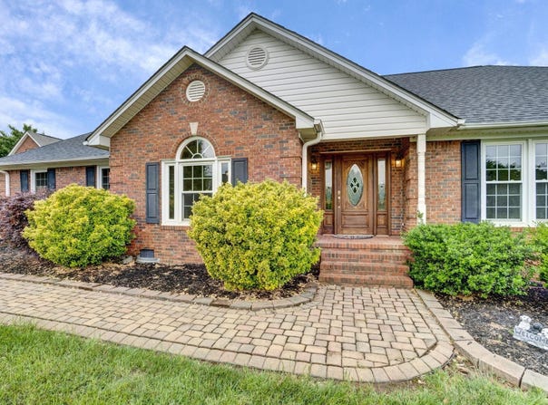 506 Silver Ridge Drive, Greer, SC 29651