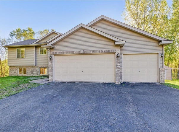 8691 Edison Street NE, Blaine, MN 55449