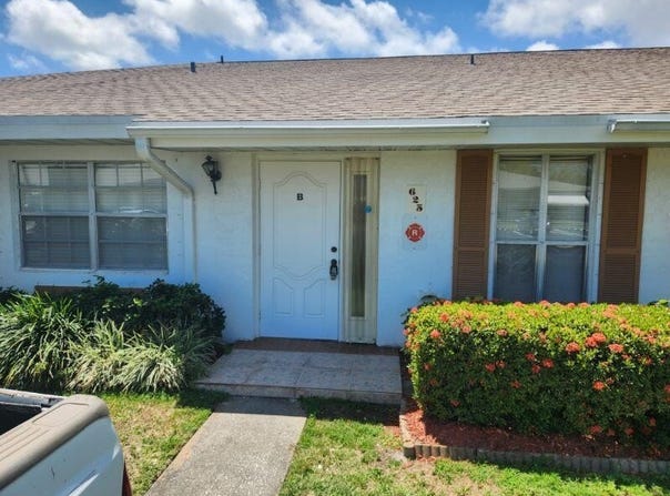 625 Pines Knoll Drive, Fort Pierce, FL 34982