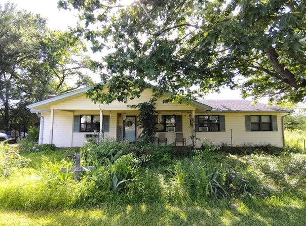 399 County Road Ne 2100, Mount Vernon, TX 75457