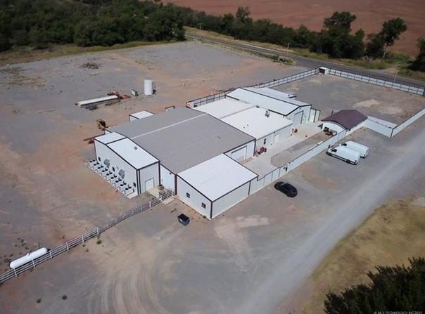229430 E 600 Road, Seiling, OK 73663