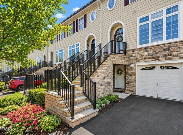 12 Sandra Court, Old Bridge, NJ 08857