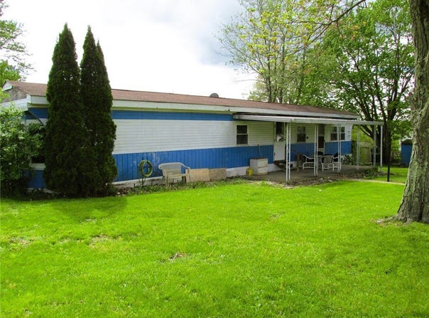 310 Rebecca Street, Derry Twp, PA 15779