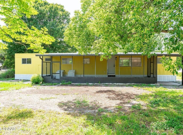 3328 Brevard Road, Mims, FL 32754