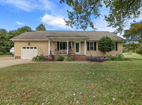 166 S Dozier Road, Moyock, NC 27958