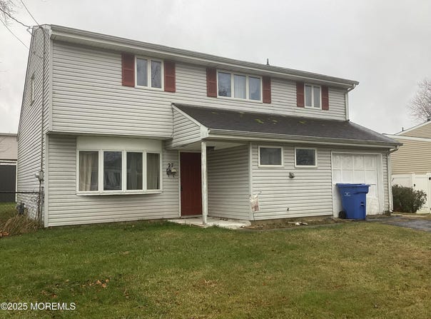 27 Mabaline Road, Old Bridge, NJ 08857