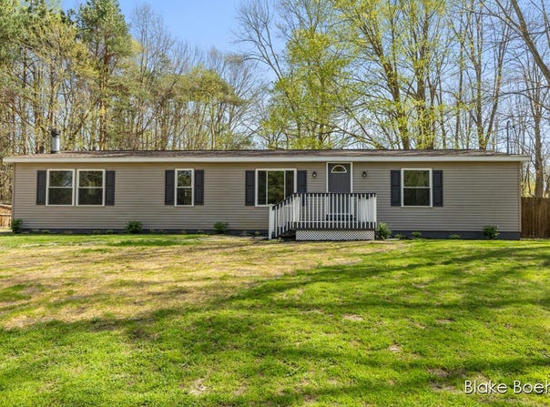 1829 Hayes Street, Marne, MI 49435