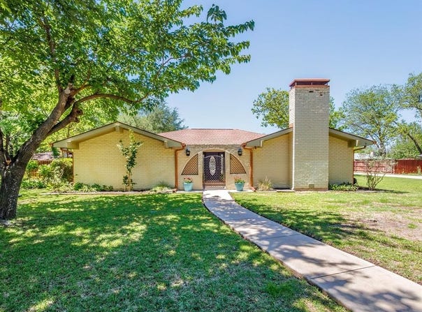 2515 Good Shepherd Drive, Brownwood, TX 76801