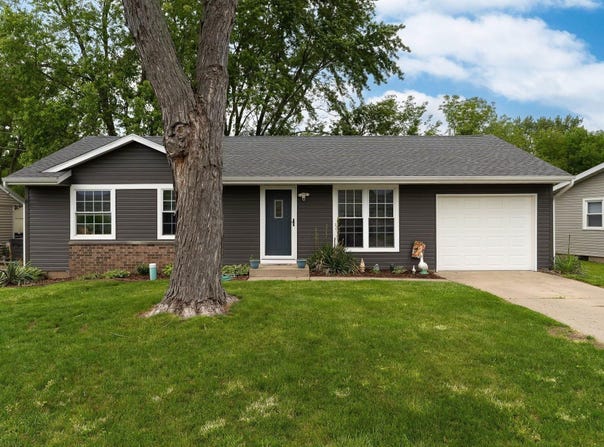 171 Vicksburg Lane, West Lafayette, IN 47906
