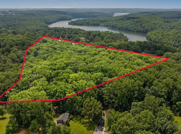 BLADON ROAD, PHOENIX, MD 21131
