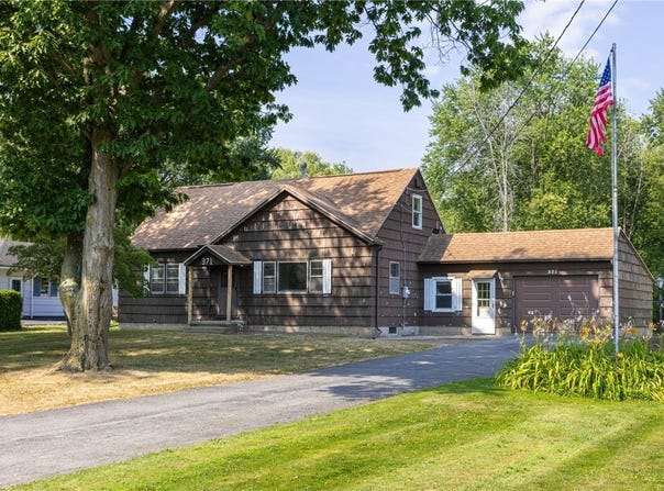371 North Avenue, Parma, NY 14468