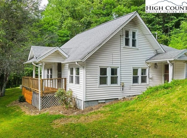 253 Old Blowing Rock Road, Boone, NC 28607