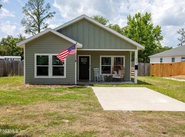 319 NW NINTH Avenue, Lake Butler, FL 32054