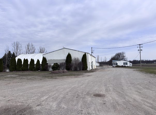25230 M-86, Sturgis, MI 49091
