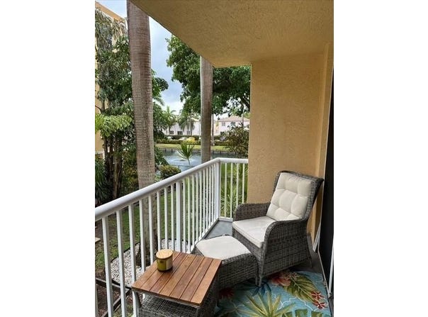 1341 SE 3rd Ave, Dania Beach, FL 33004