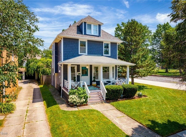 1317 Saint Charles Avenue, Lakewood, OH 44107