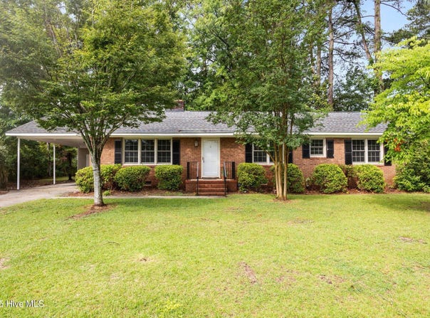 102 Adams Boulevard, Greenville, NC 27858