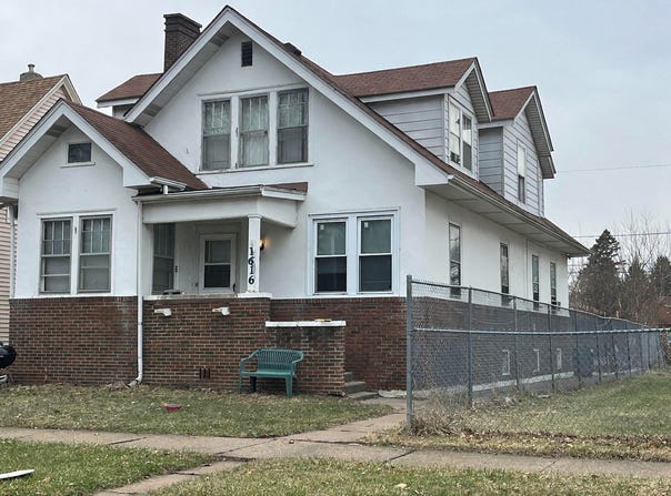North Chicago, IL 60064