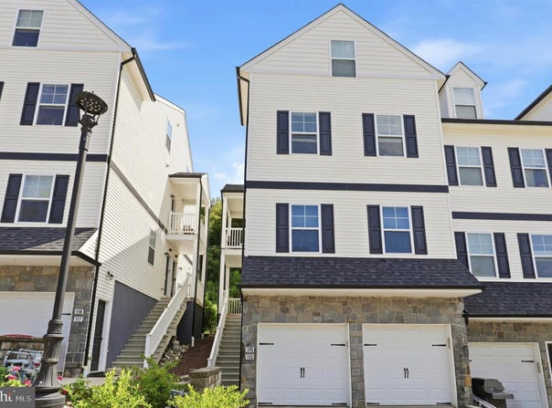 113 COLWELL Lane, CONSHOHOCKEN, PA 19428