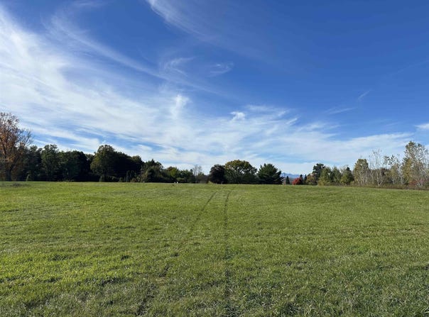 86 Dakin Road, Ferrisburgh, VT 05456