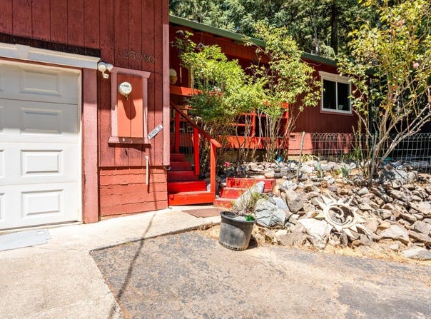 25090 Goose Lane, Willits, CA 95490