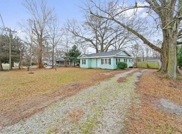 362 N Nc 11 And 903 Highway, Kenansville, NC 28349