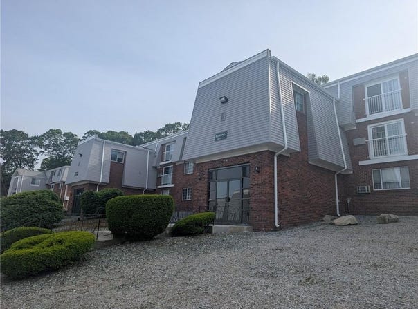 300 Smithfield Road, North Providence, RI 02904