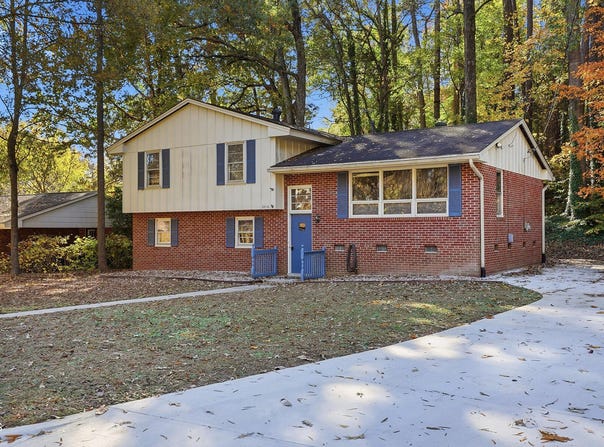 3216 Broyhill Circle, Raleigh, NC 27604