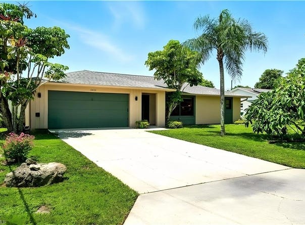 4400 17th, NAPLES, FL 34116