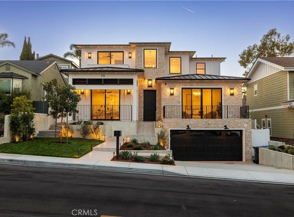 711 N Dianthus Street, Manhattan Beach, CA 90266