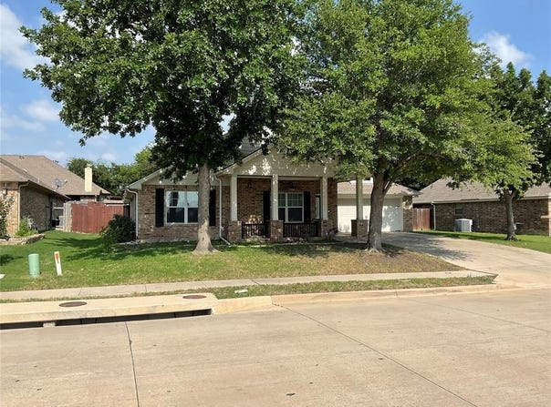 5708 Eldon Martin Street, Fort Worth, TX 76179