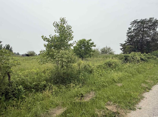 300 E North Road, Hartford City, IN 47348