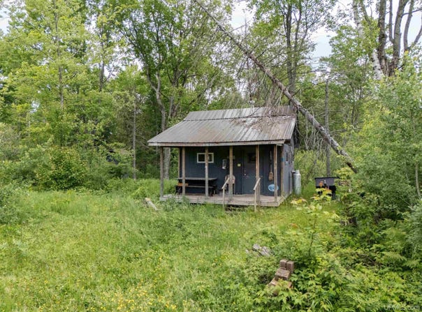 Cable Lake Road, Crystal Falls, MI 49920