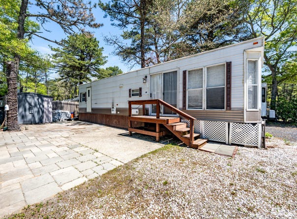 310 Old Chatham Road, South Dennis, MA 02660