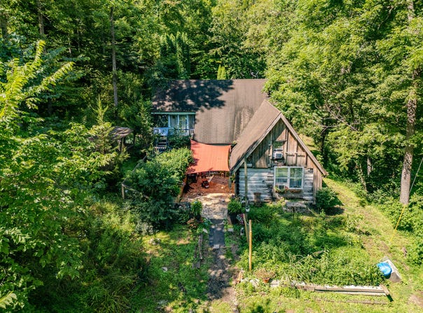 1995 Lower Cane Creek Road, Stanton, KY 40380