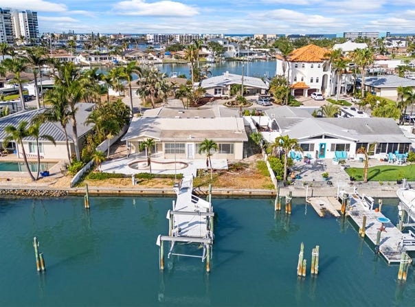 5 MARINA TERRACE, TREASURE ISLAND, FL 33706