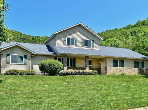8580 Crocus Lane, Winona, MN 55987