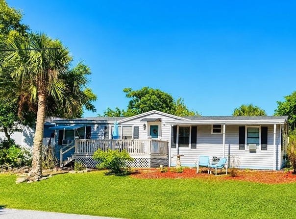 1301 Avenue D, Ormond Beach, FL 32174