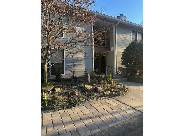 506 Park Ridge Circle, Marietta, GA 30068