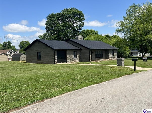 406 N Hubbard Ave, Munfordville, KY 42765-0000
