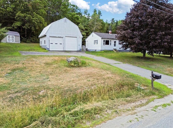 81 S Pond Road, Winslow, ME 04901