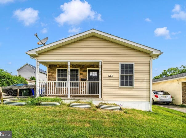562 JEFFERSON STREET, HAGERSTOWN, MD 21740