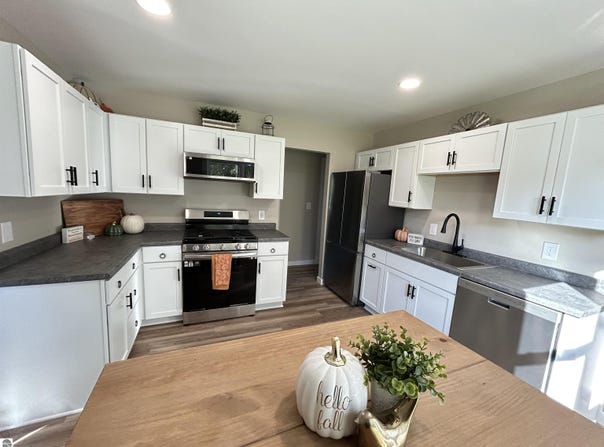4358 S Manor Wood Drive, Traverse City, MI 49685