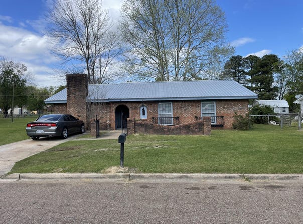 141 Babs Drive, West Point, MS 39773