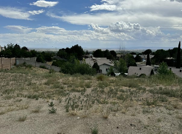 13901 Lomas Boulevard NE, Albuquerque, NM 87112