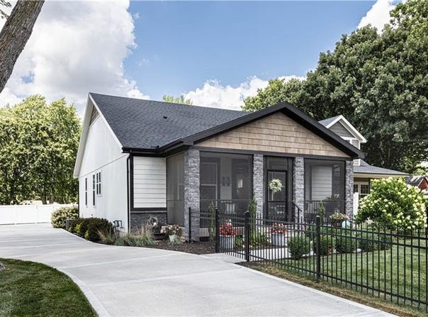 514 NW Main Street, Lee's Summit, MO 64063