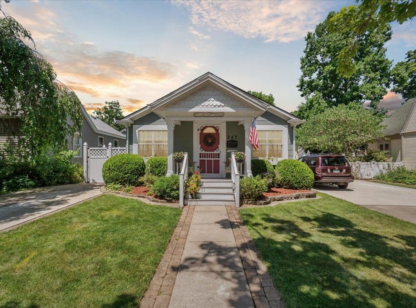 247 Harrison Street, Chelsea, MI 48118